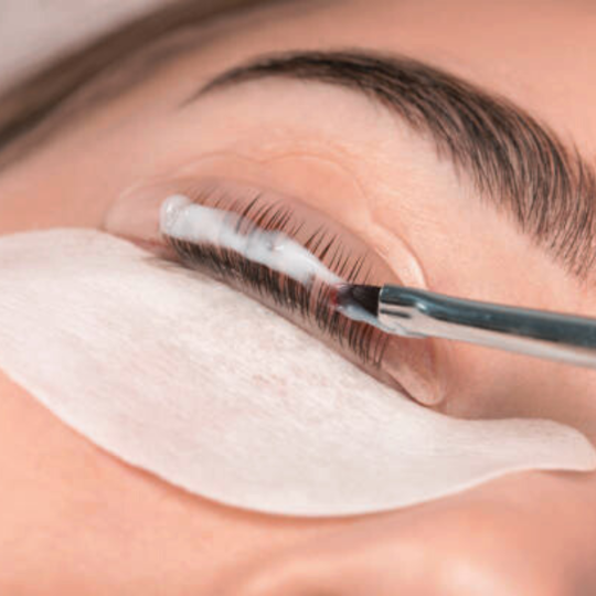 LASH LIFT ΚΑΙ ΒΑΦΗ